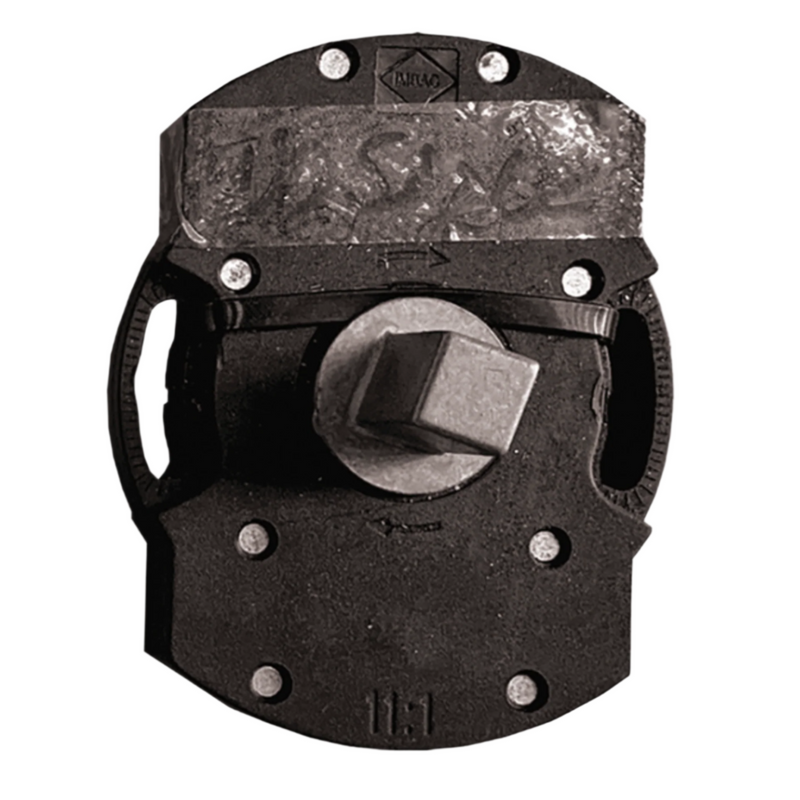 Hexagonal Pivot Gearbox - Steel and Pipes Inc.