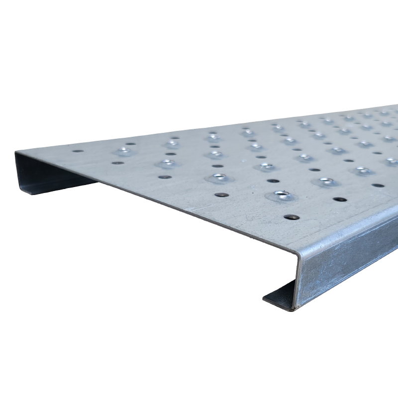 Recanorm® Galvanized Steel Step – Steel and Pipes Inc.